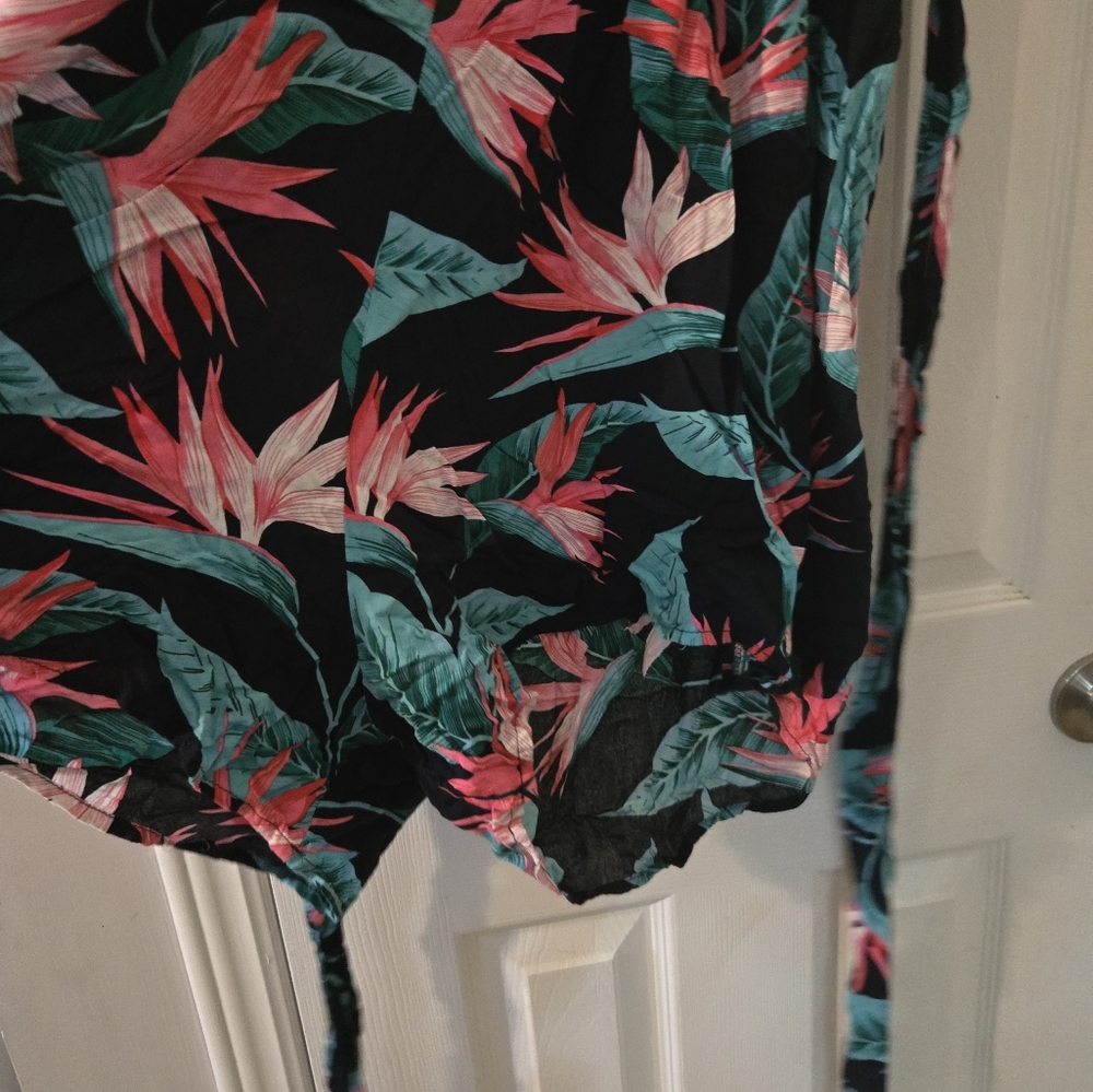 2x shorts romper - Picture 2 of 6